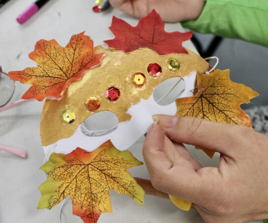 Photo Credit: Cohere Arts  © Participants making artwork at a Creative Space Art Cafe